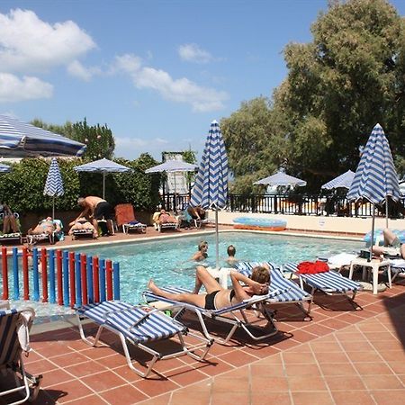 Margarita Beach Hotel Agia Marina Eksteriør bilde