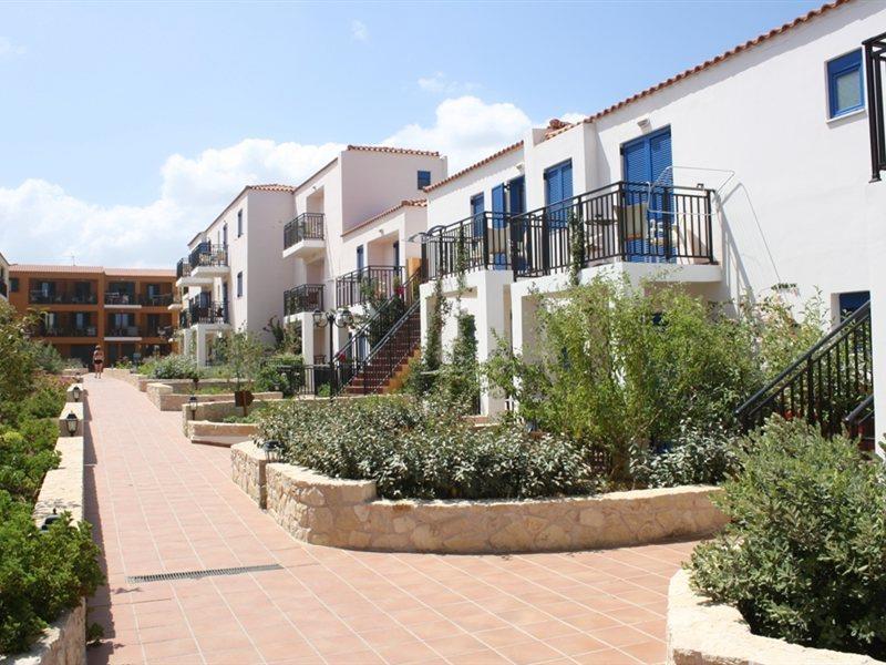 Margarita Beach Hotel Agia Marina Eksteriør bilde